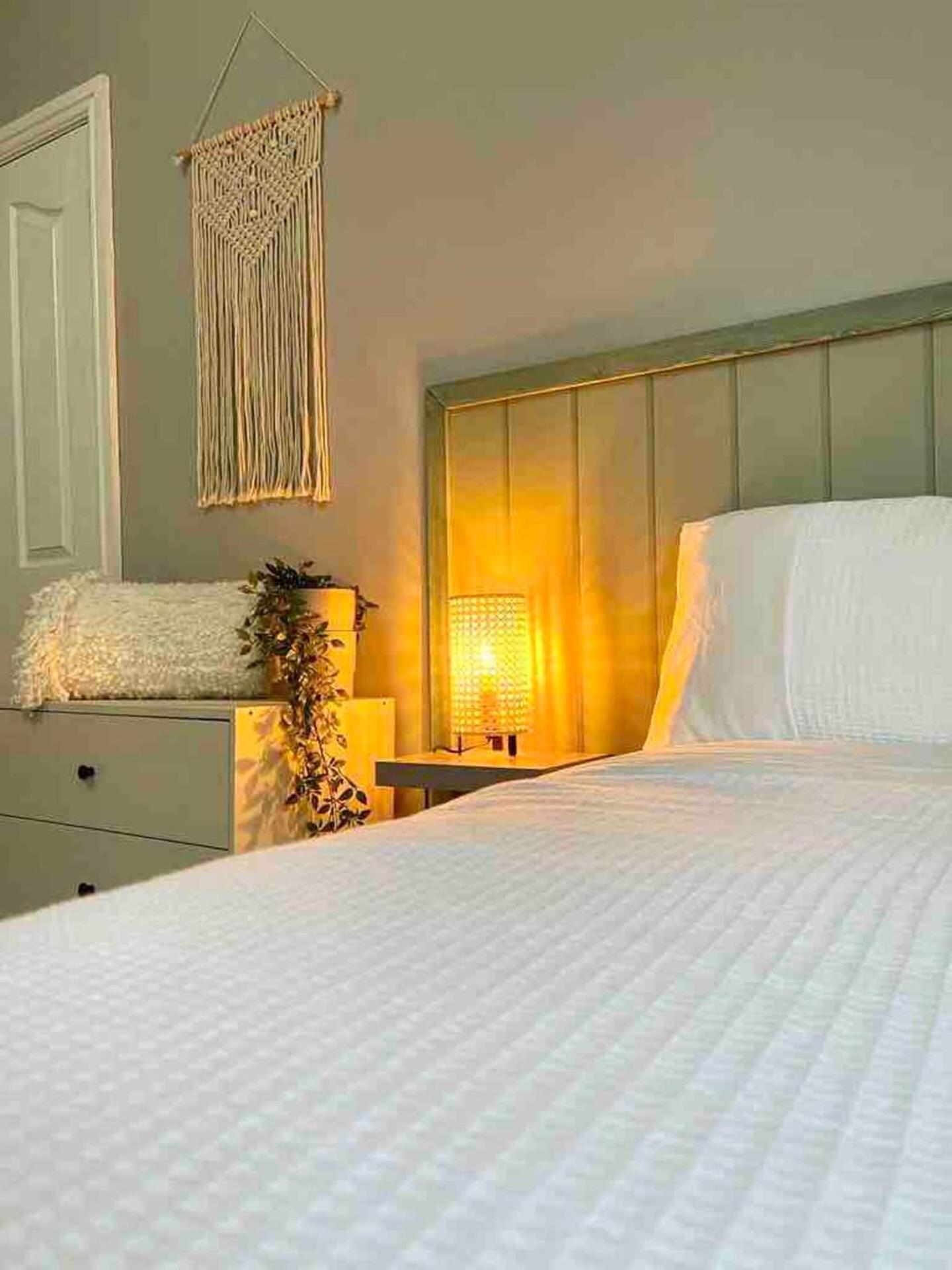 غيتْسْهيد Gorgeous Spacious 2 Bedroom Home 10 Mins To City المظهر الخارجي الصورة